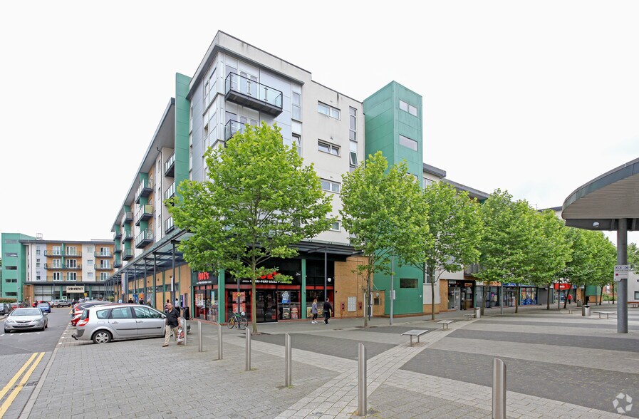 Parkhouse Ct, Hatfield for sale - Building Photo - Image 3 of 10