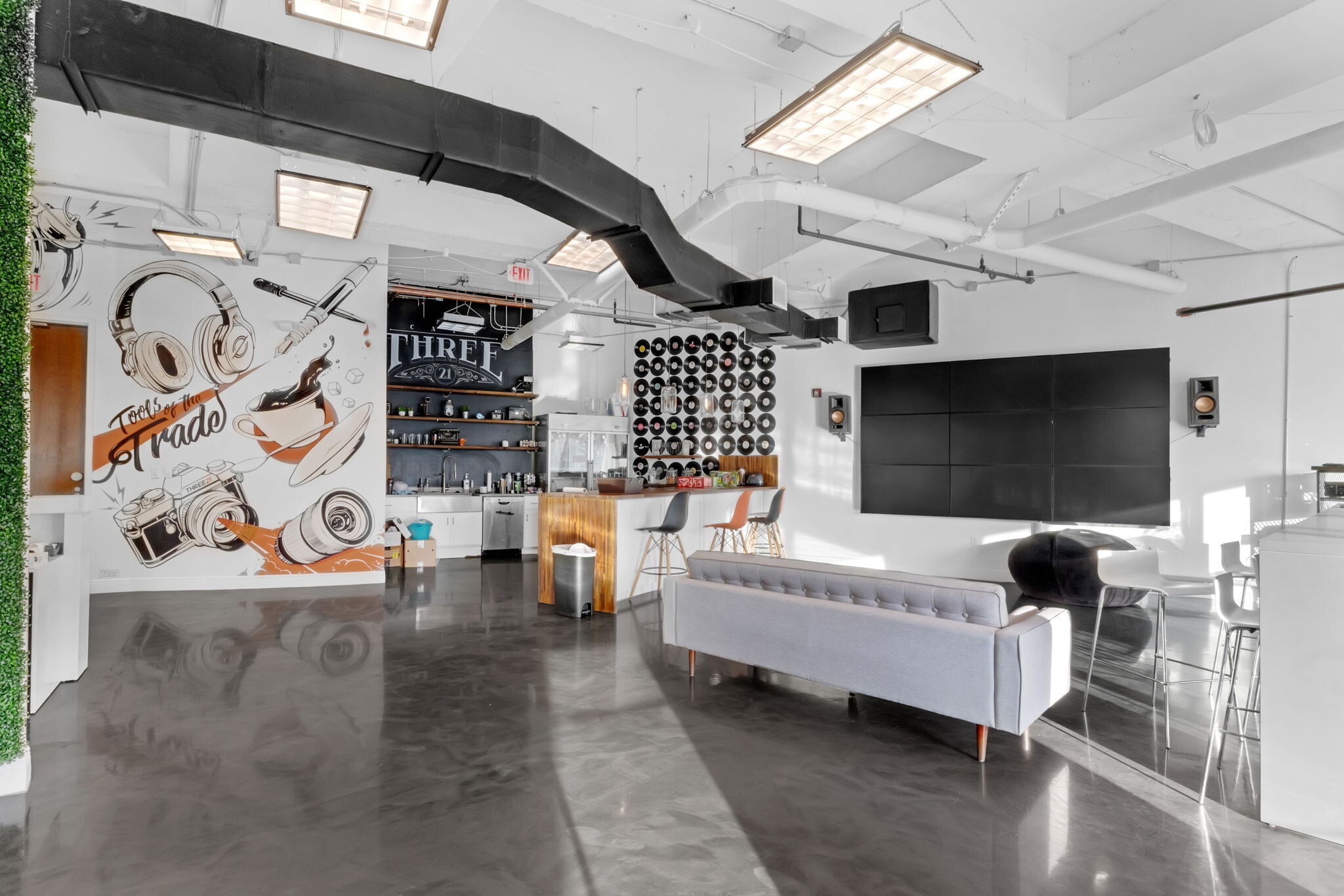 121-189 S Orange Ave, Orlando, FL for sale Interior Photo- Image 1 of 36