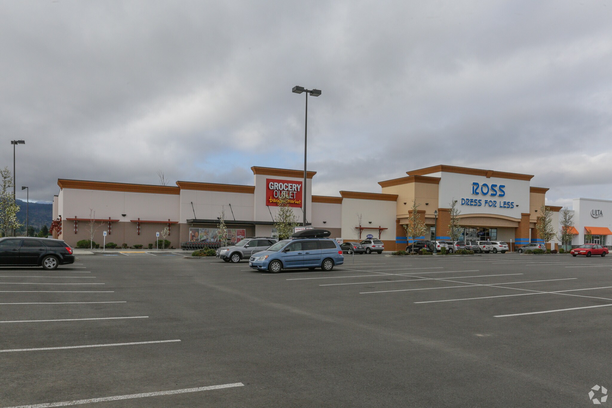 W WASHINGTON St, Sequim, WA for lease Building Photo- Image 1 of 4