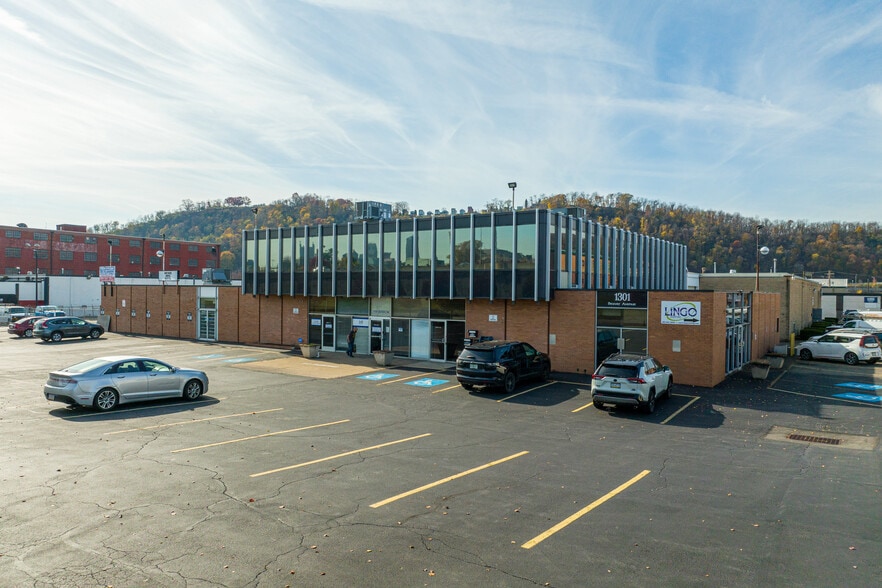 1301 Beaver Ave, Pittsburgh, PA for lease - Building Photo - Image 1 of 7