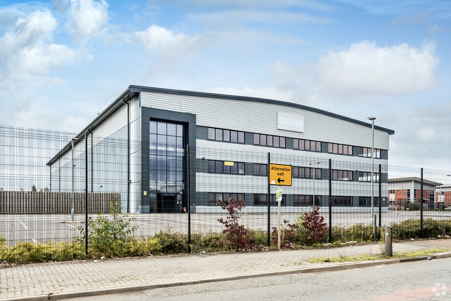 Dennis Rd, Widnes for lease - Building Photo - Image 2 of 2