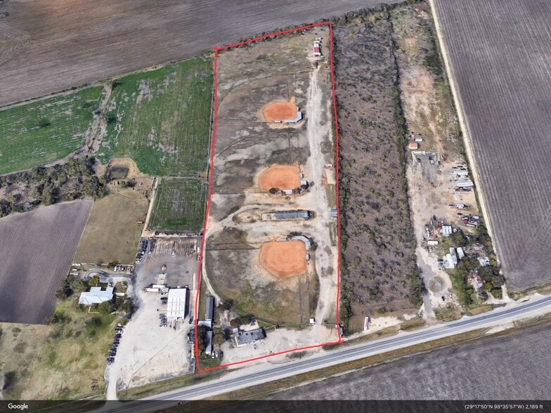 12571 Somerset Rd, Von Ormy, TX 78073