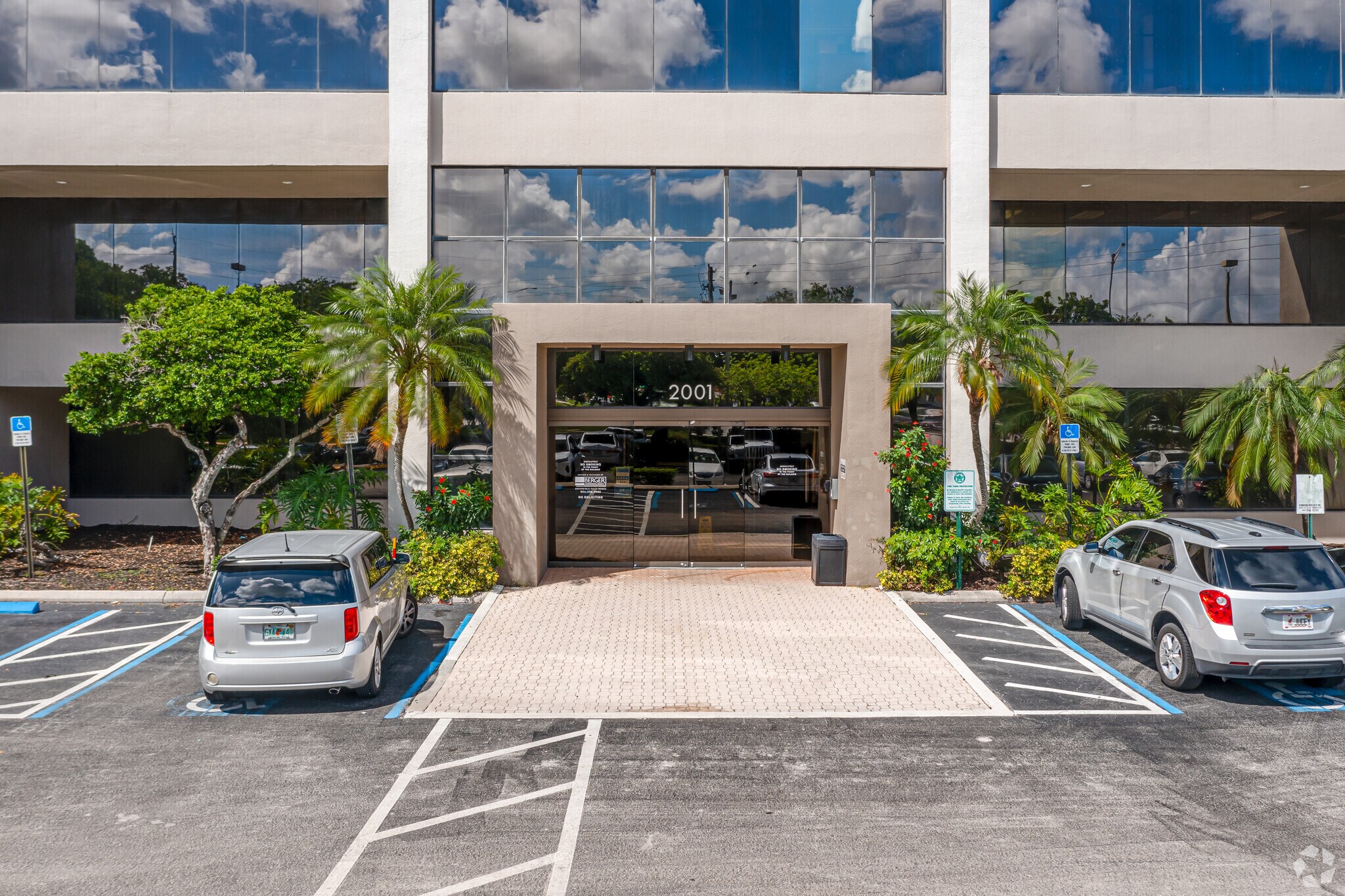 2001 W Sample Rd, Pompano Beach, FL 33064 Sample Executive Center