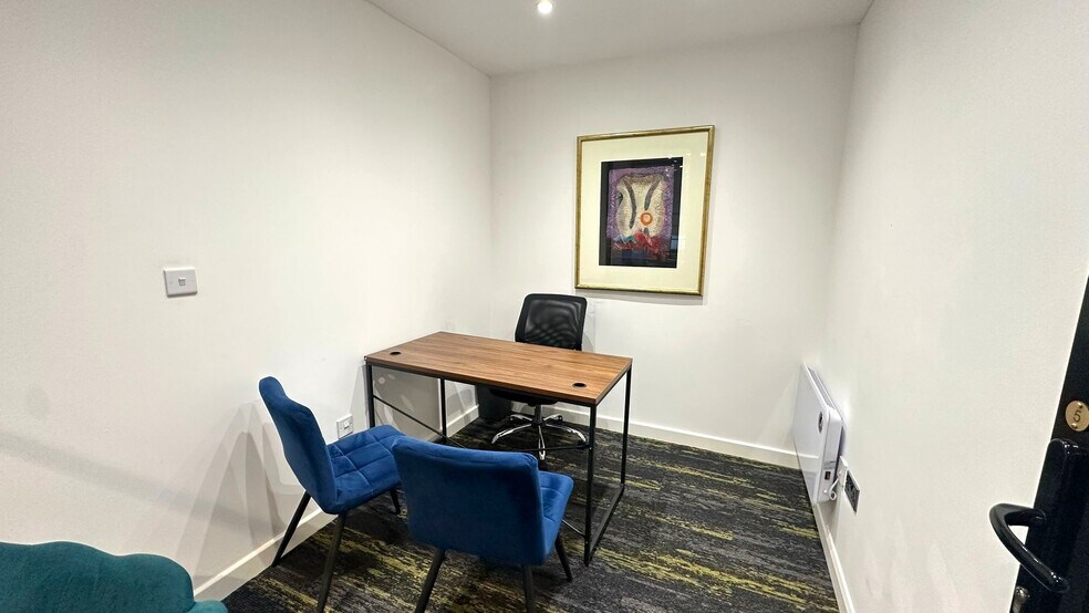 116 High St, Epping for lease - Interior Photo - Image 3 of 10