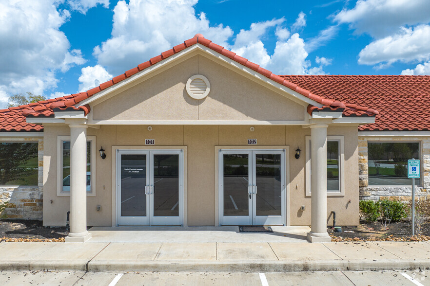 2743 Smith Ranch Rd, Pearland, TX for lease - Building Photo - Image 3 of 10