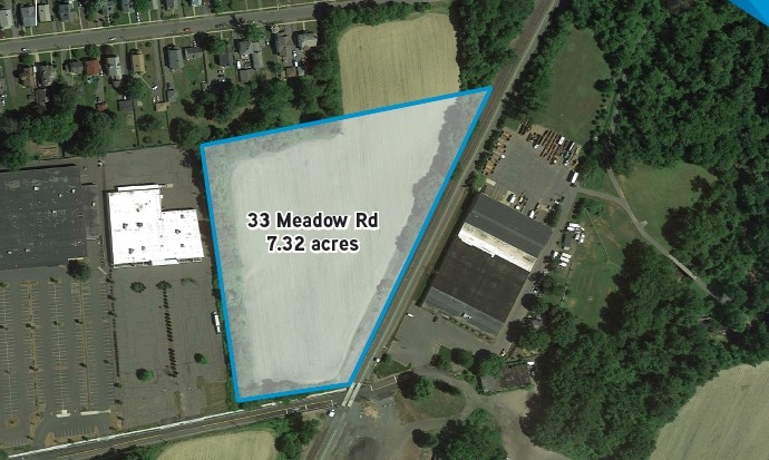 33 Meadow Rd, Windsor, CT for sale Primary Photo- Image 1 of 1