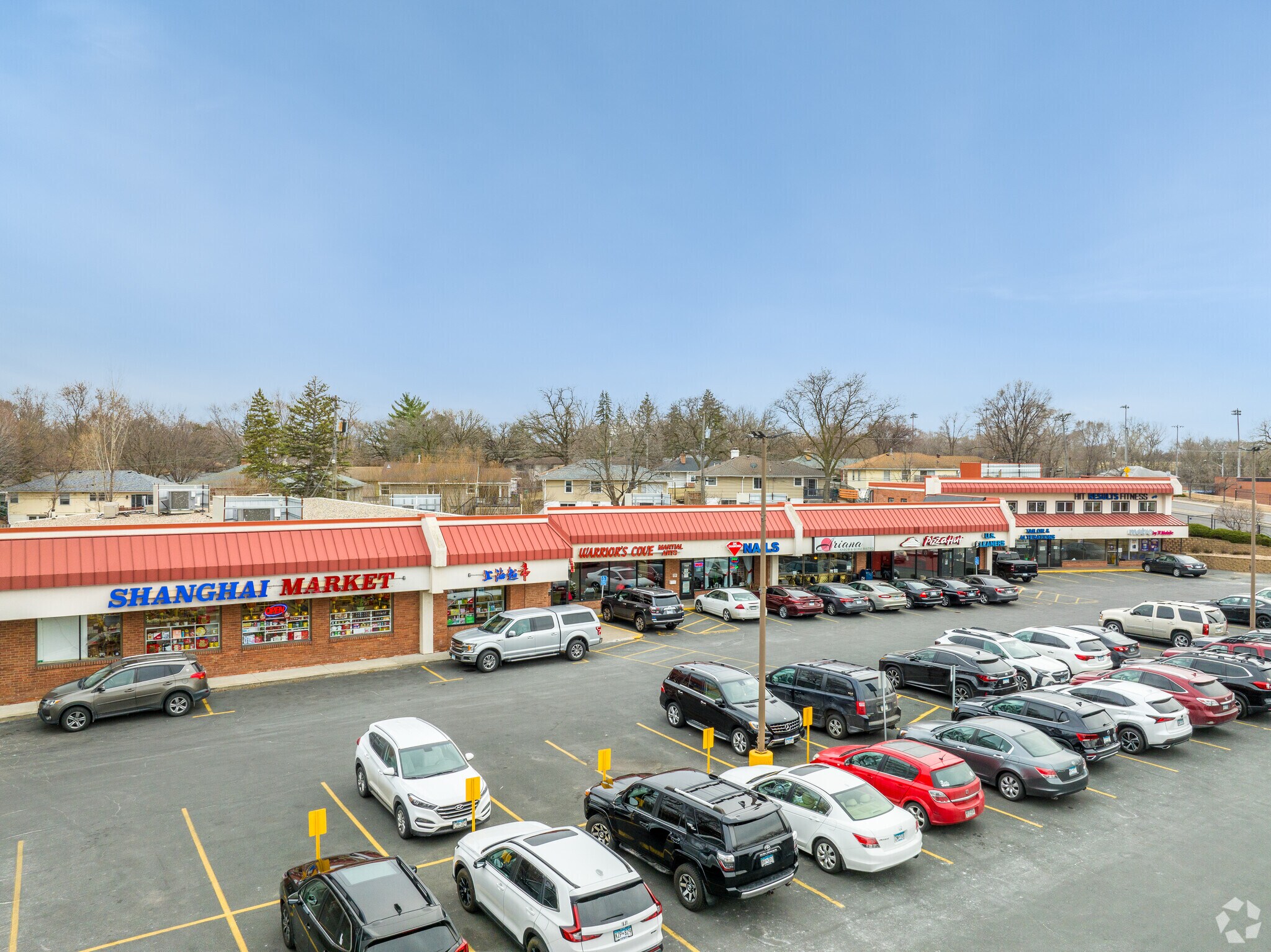 7101-7119 S Cedar Lake Rd, Minneapolis, MN for lease Primary Photo- Image 1 of 2