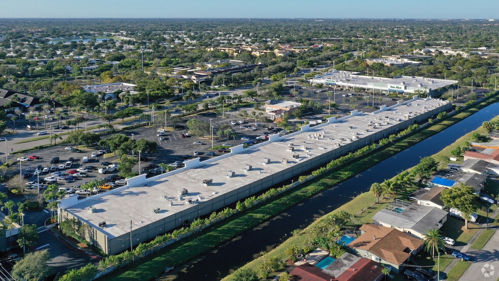 8101-8351 W Sunrise Blvd, Plantation, FL for lease - Aerial - Image 3 of 9