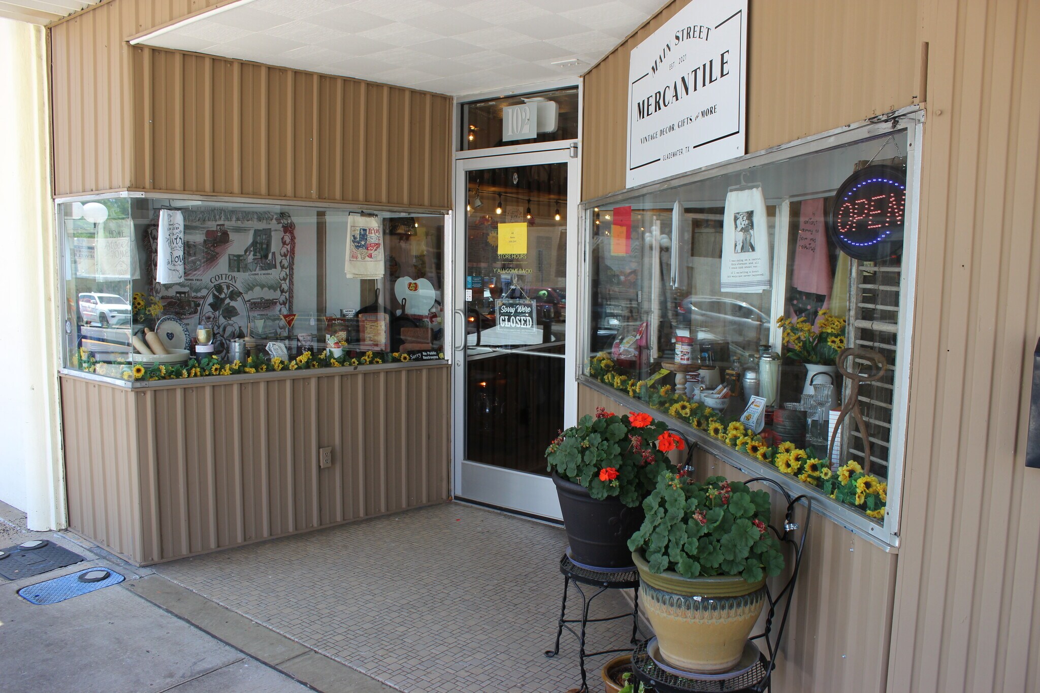 102 S Main St, Gladewater, TX for sale Primary Photo- Image 1 of 1