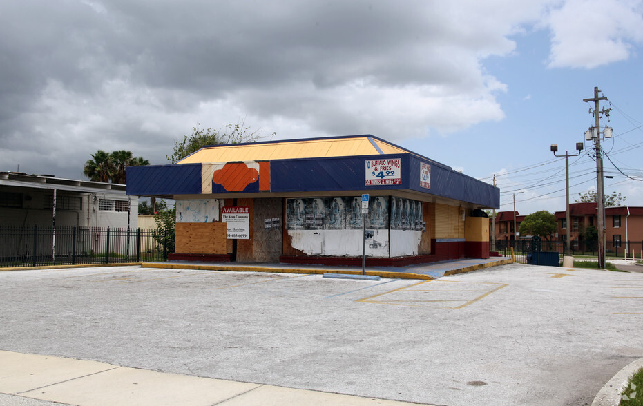 1701 N Nebraska Ave, Tampa, FL for sale - Primary Photo - Image 1 of 1