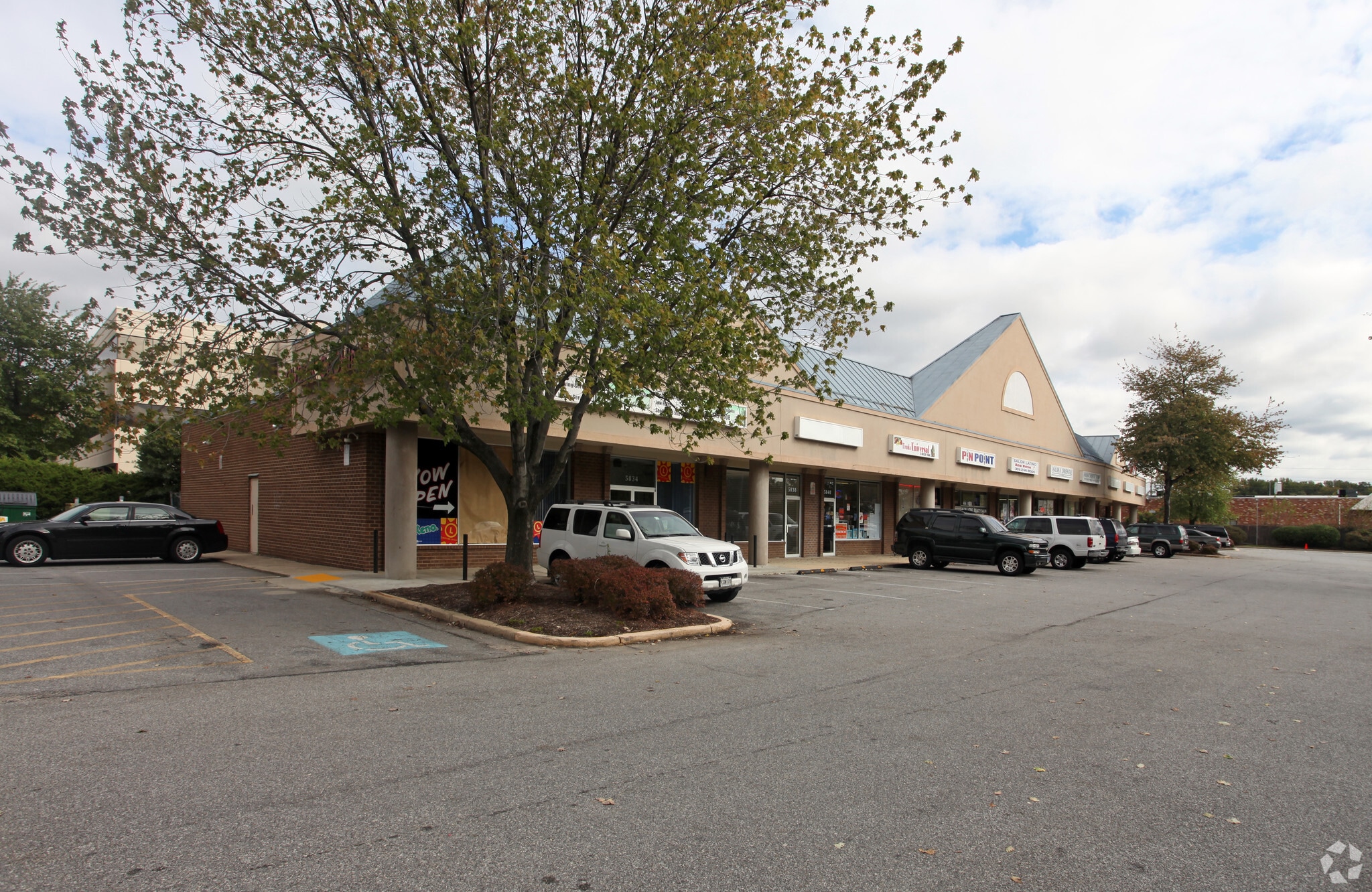 5834-5854 Allentown Way, Temple Hills, MD for sale Primary Photo- Image 1 of 1