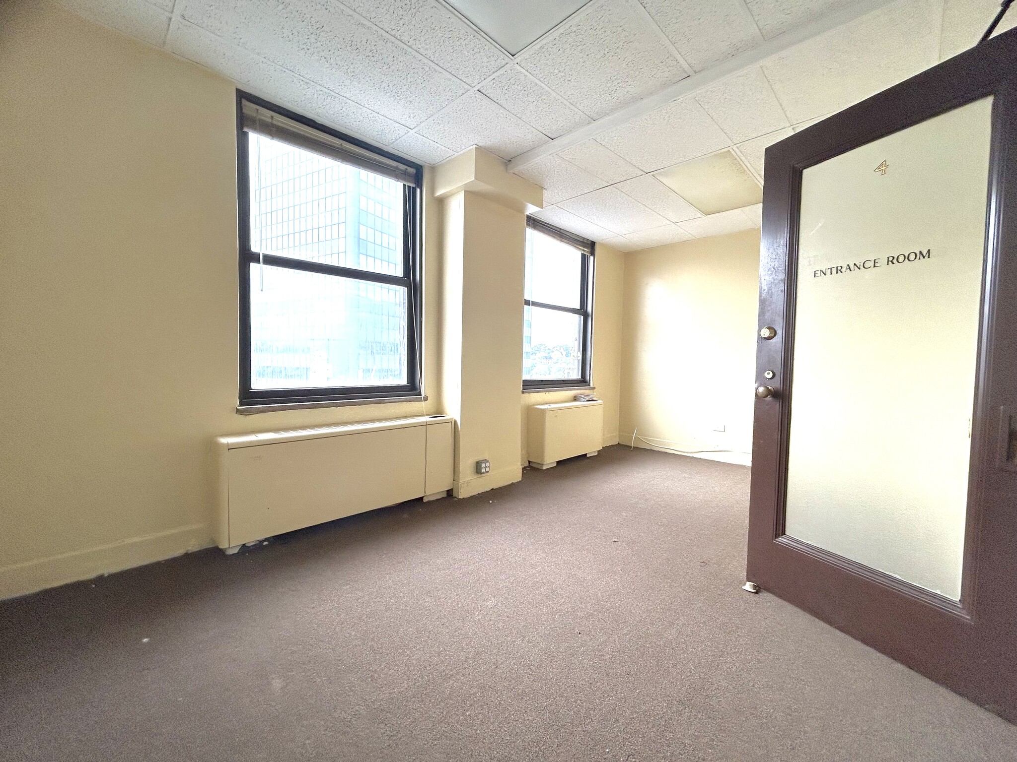 175 Main St, White Plains, NY for lease Interior Photo- Image 1 of 4