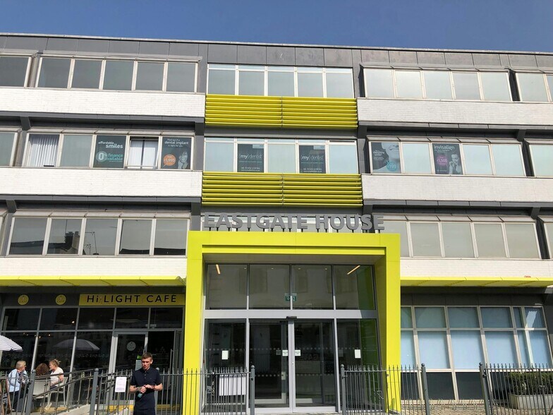 121-131 Eastgate St, Gloucester for lease - Building Photo - Image 2 of 6