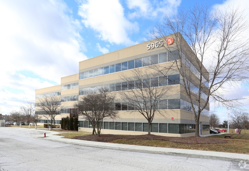 5965 E Broad St, Columbus, OH for lease - Building Photo - Image 3 of 4