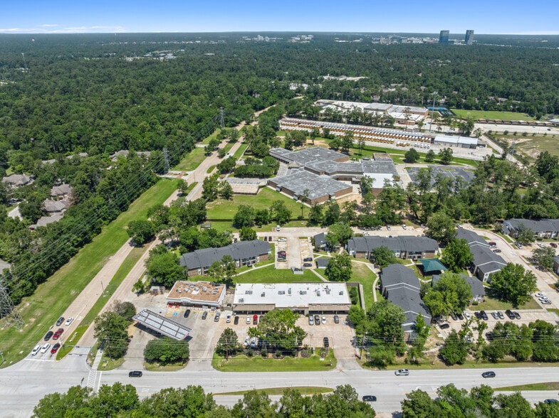 1440 Sawdust Rd, Spring, TX for sale - Building Photo - Image 3 of 4