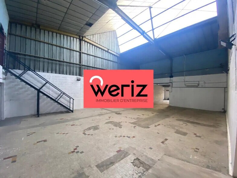 Office in Vitrolles for lease - Interior Photo - Image 2 of 6