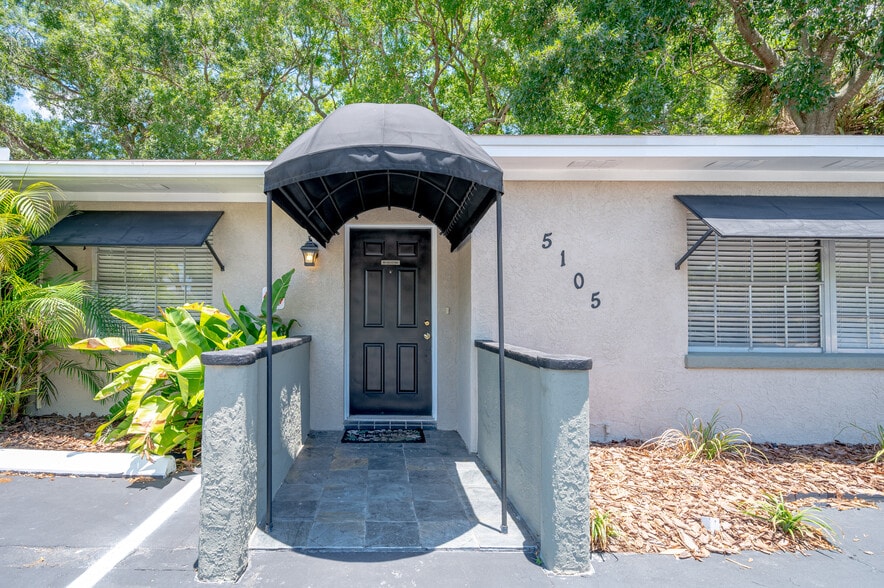 5105 Memorial Hwy, Tampa, FL for sale - Building Photo - Image 2 of 34