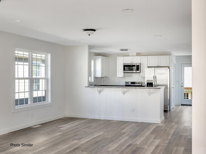 943 W Chapel Rd, Asheville, NC 28803 Multifamily for Sale