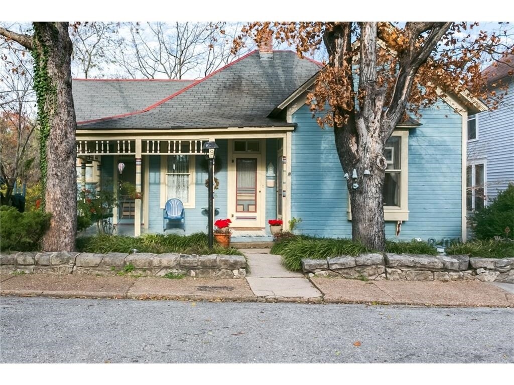 11 Singleton St, Eureka Springs, AR for sale Building Photo- Image 1 of 1