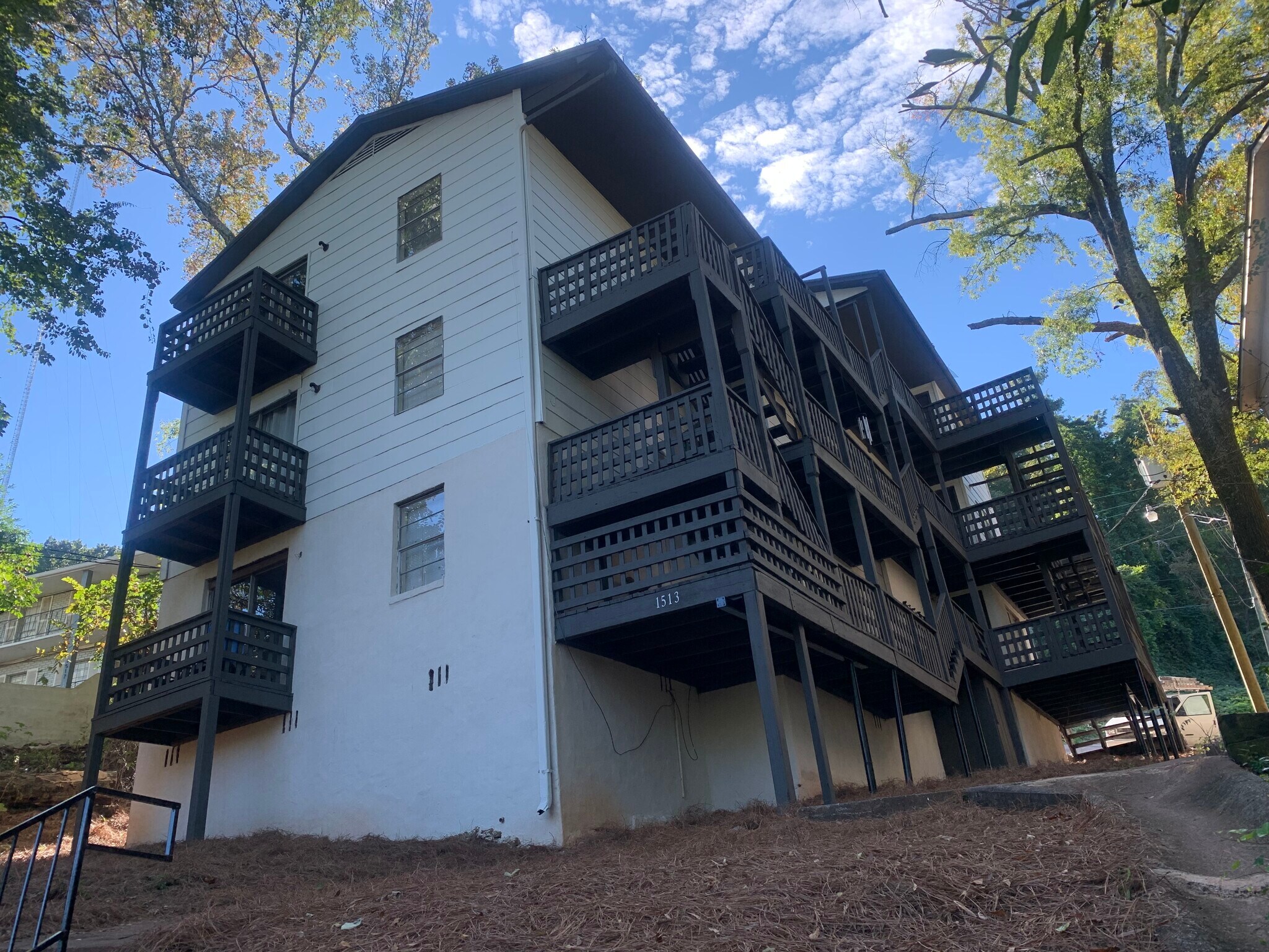 1513 16th Ave S, Birmingham, AL for sale Primary Photo- Image 1 of 1