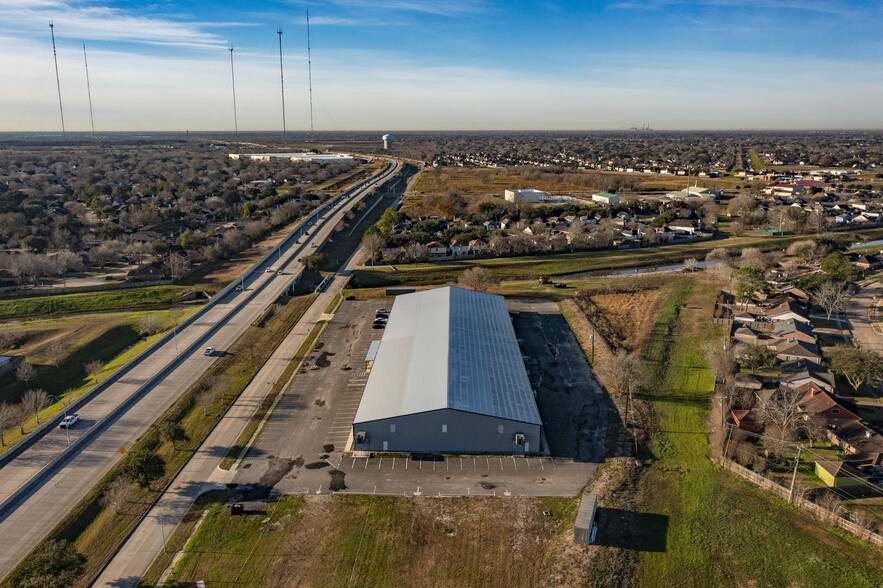 15250 Hillcroft St, Missouri City, TX for sale - Building Photo - Image 3 of 12