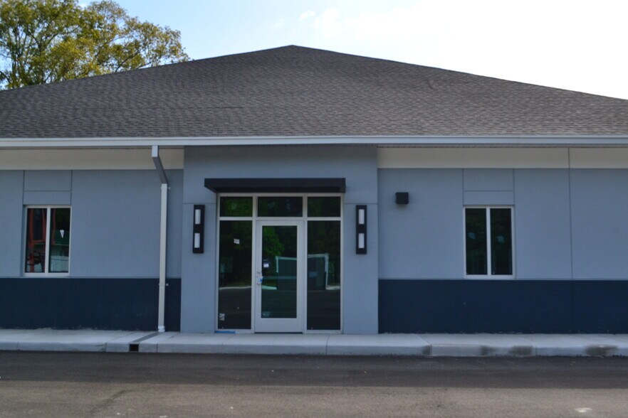 33313333 W Fletcher Ave, Carrollwood, FL 33618 Fletcher Medical