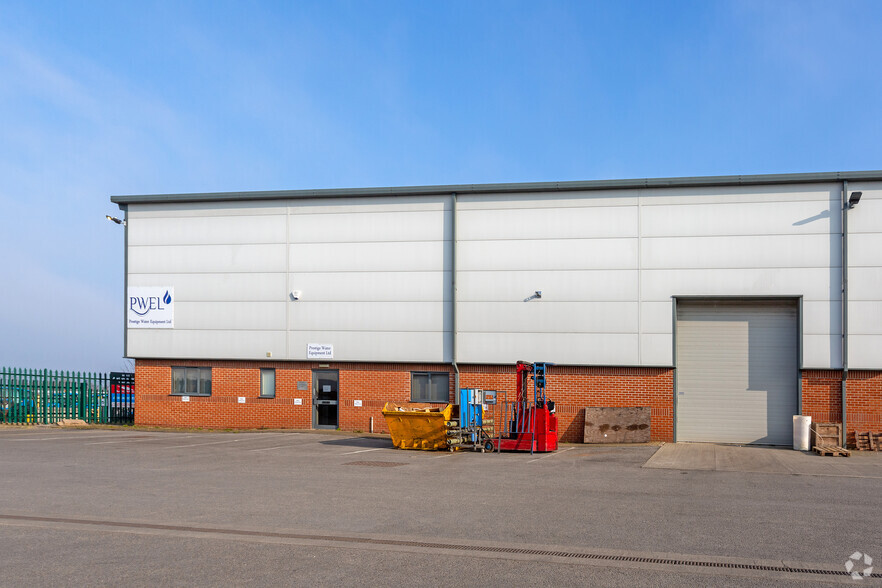 Bryans Clos, Doncaster for lease - Building Photo - Image 2 of 3