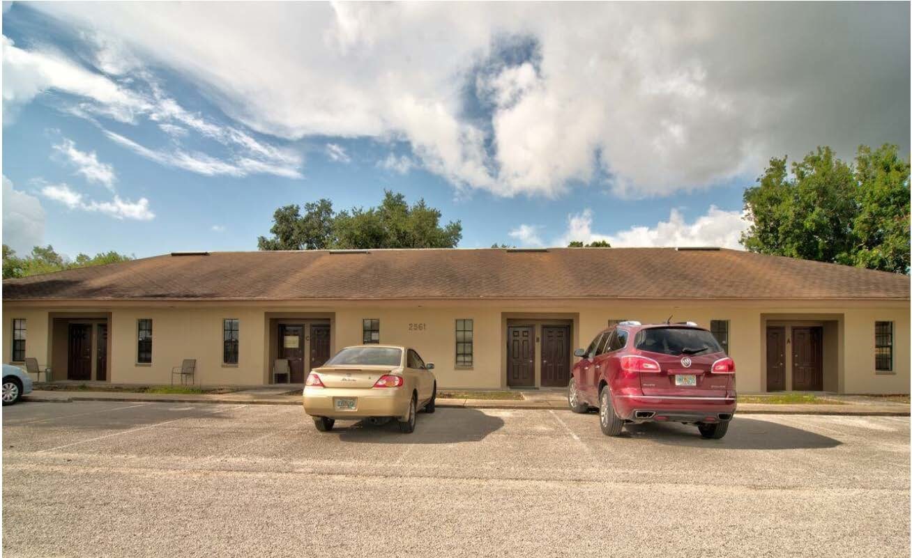 2561 Nursery Rd Clearwater Fl 33764 Property For Lease On Lo 1131 Photo