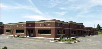 5675 Hudson Industrial Pky, Hudson, OH for lease Building Photo- Image 2 of 5