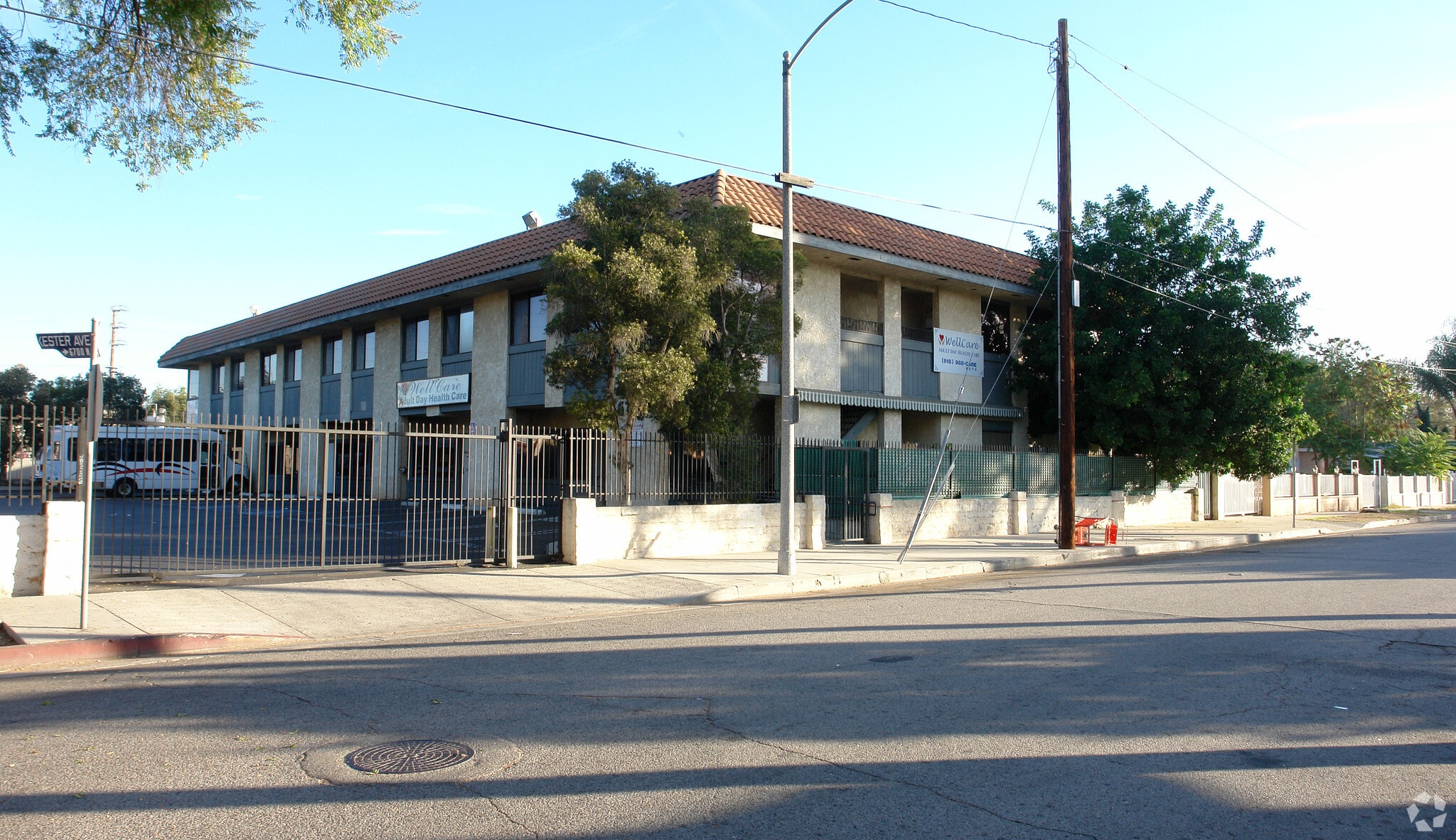 6740 Kester Ave, Van Nuys, CA for lease Primary Photo- Image 1 of 12