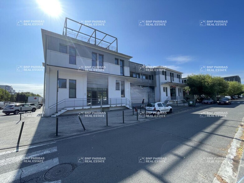 Flex in Bègles for sale - Building Photo - Image 2 of 18