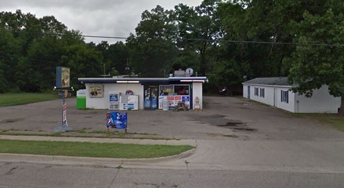 1059 102nd Ave, Plainwell, MI for sale - Building Photo - Image 1 of 1