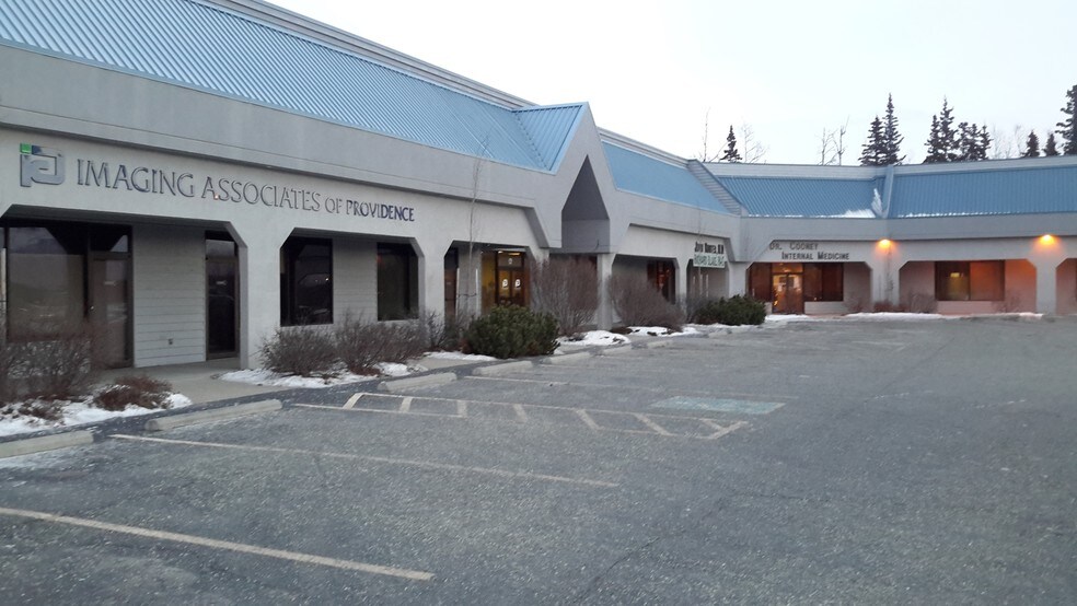 1751 E Gardner Way, Wasilla, AK for sale - Primary Photo - Image 1 of 1