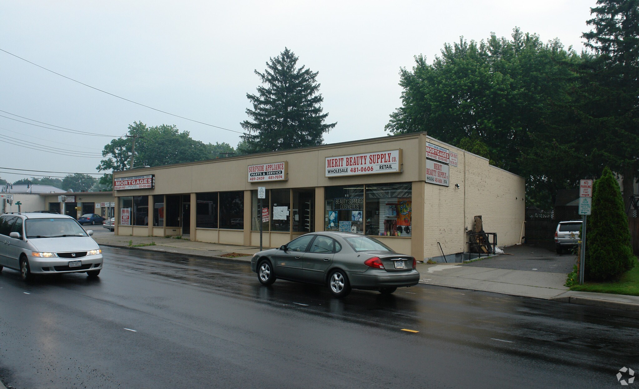 558560 Hempstead Ave, West Hempstead, NY 11552 Retail for Sale