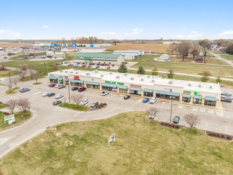 1717 S State Road 57, Washington, IN for sale - Primary Photo - Image 1 of 1