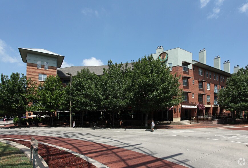 5009 Addison Cir, Addison, TX for sale - Building Photo - Image 1 of 1