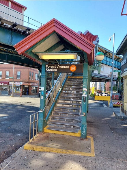 1881 Putnam Ave, Ridgewood, NY for sale - Building Photo - Image 2 of 11