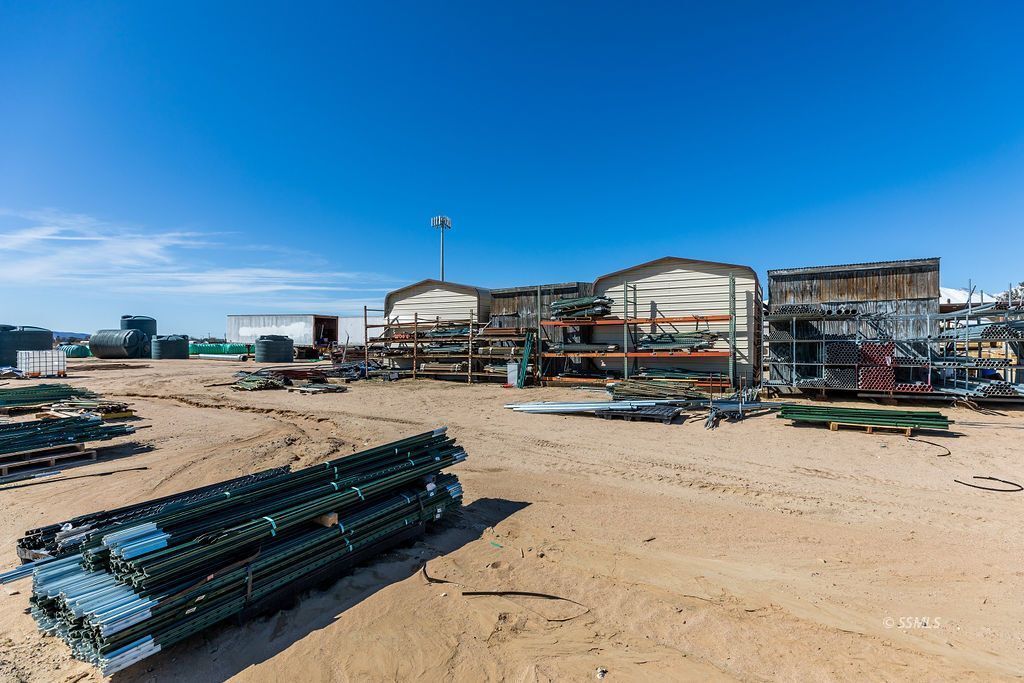 6259 Hwy 178, Inyokern, CA 93527 Gateway Hardware