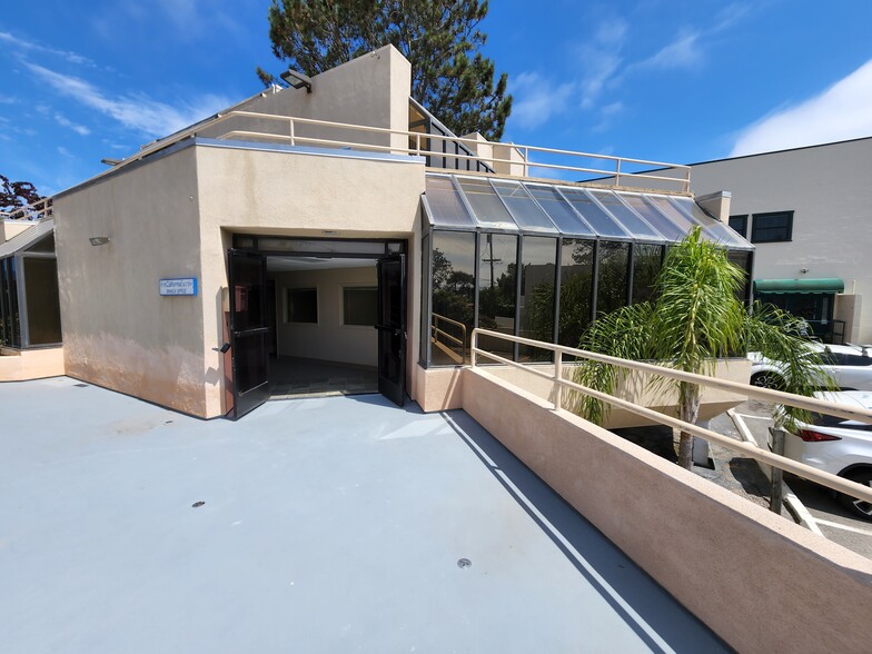 1110 Camino del Mar, Del Mar, CA for lease - Building Photo - Image 2 of 12