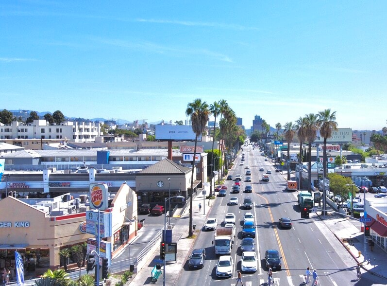 7055-7077 W Sunset Blvd, Los Angeles, CA for lease - Building Photo - Image 2 of 5