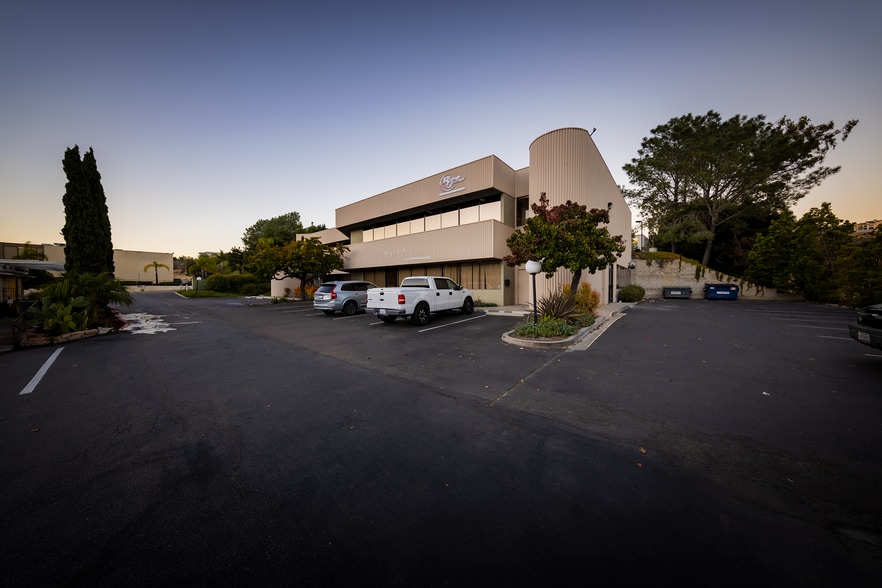 3323 Carmel Mountain Rd, San Diego, CA for lease - Building Photo - Image 3 of 6