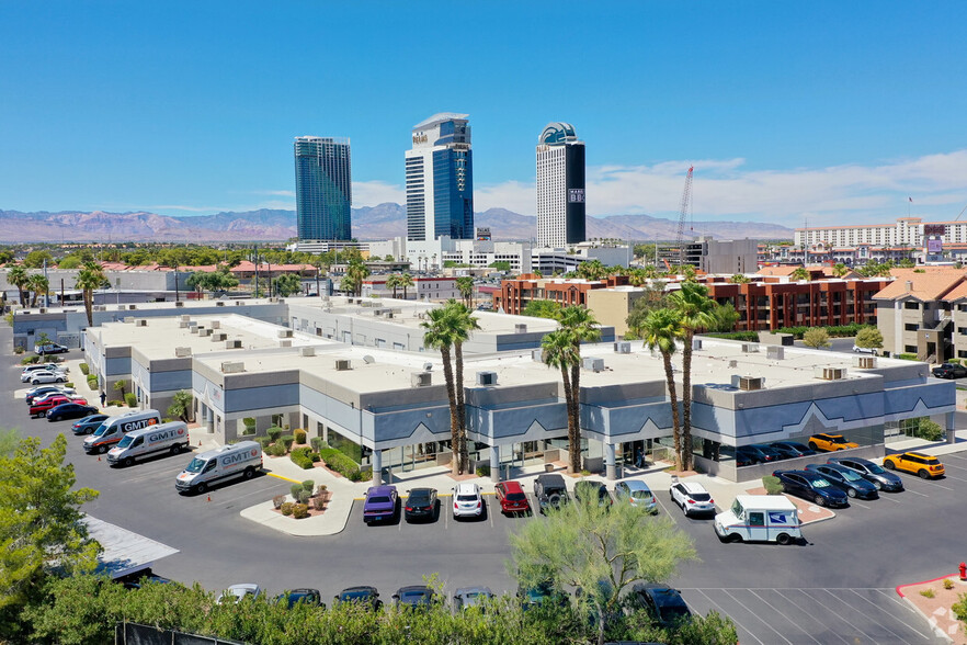 4340 S Valley View Blvd, Las Vegas, NV for lease - Building Photo - Image 1 of 6