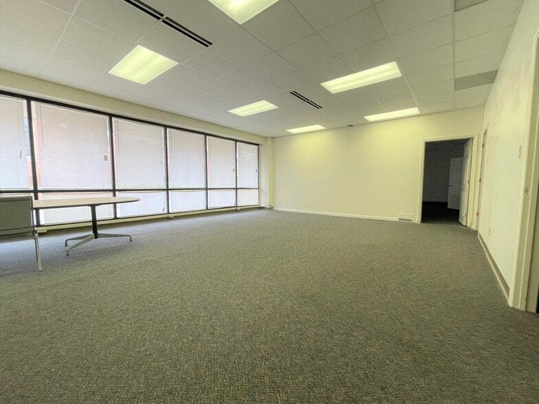 201 W Morgan St, Wadesboro, NC for sale - Building Photo - Image 2 of 13