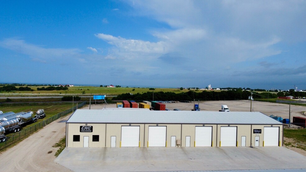 636 County Road 4841, Haslet, TX for sale - Building Photo - Image 3 of 9