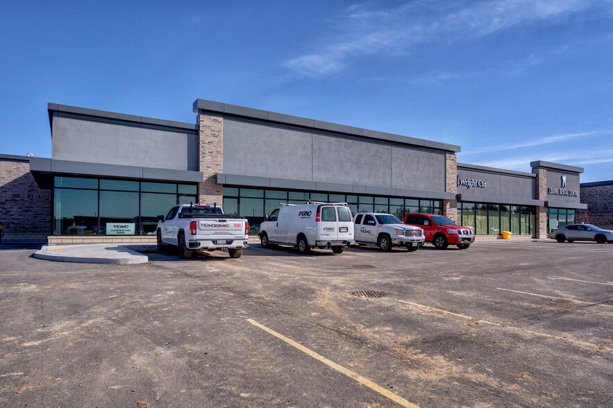 1070 Rest Acres Rd, Brant, ON for lease - Building Photo - Image 2 of 3