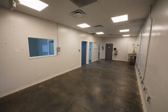 5655-5659 Atlantic Ave, Long Beach, CA for lease Interior Photo- Image 2 of 17