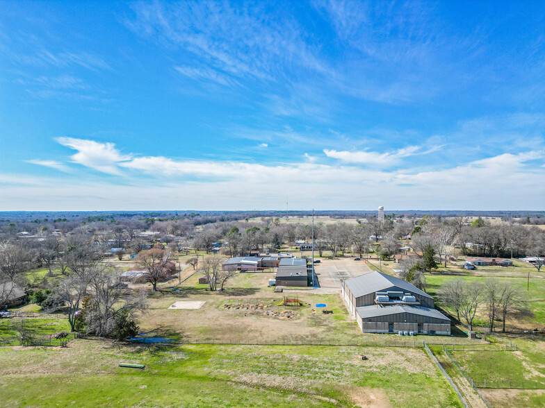 214 N School St, Winfield, TX for sale - Building Photo - Image 2 of 112