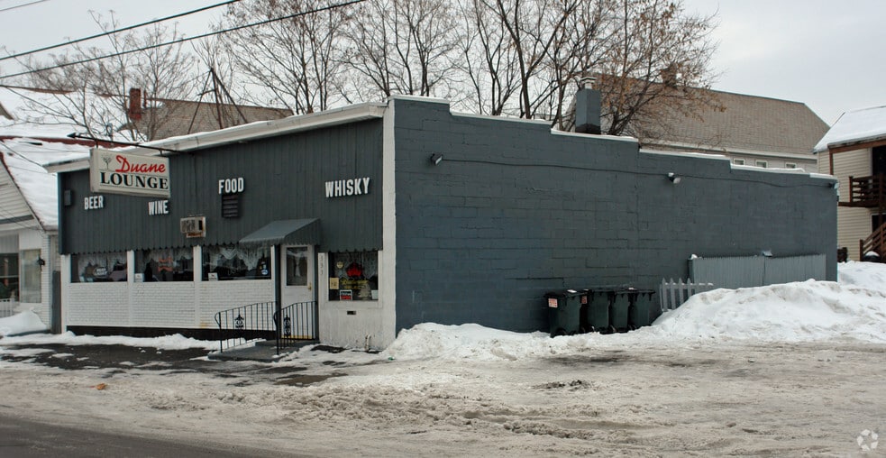 353 Duane Ave, Schenectady, NY for sale - Primary Photo - Image 1 of 1