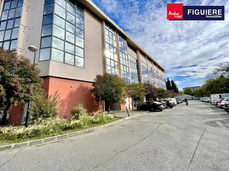 Office in Aix-en-Provence for lease - Building Photo - Image 3 of 7