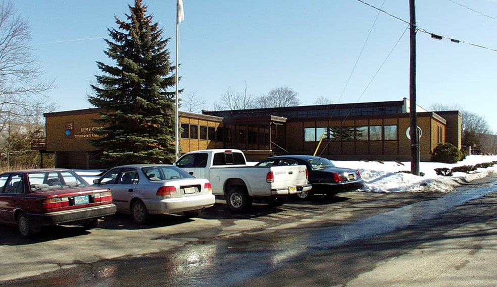 12 Cork Hill Rd, Franklin, NJ for lease - Building Photo - Image 3 of 16